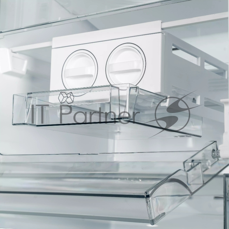 Встраиваемая морозильная камера Delonghi DFI 17NFE PAOLO