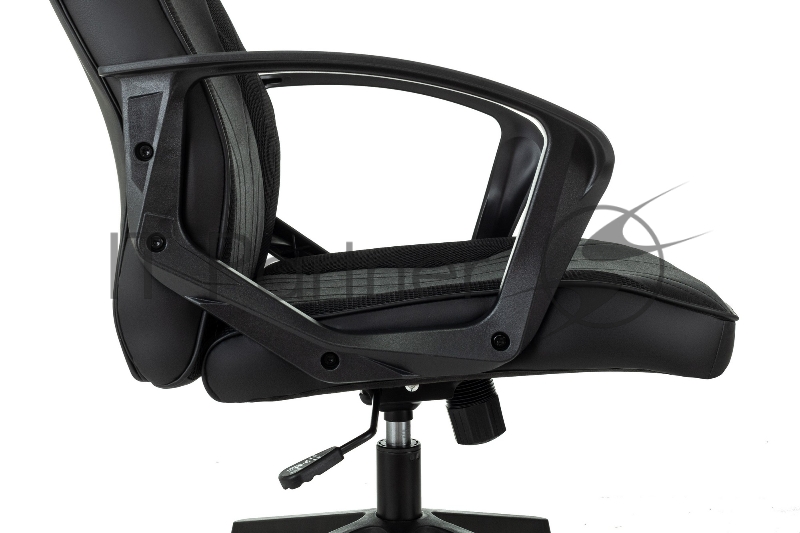 Кресло игровое Zombie 500 черный ткань/эко.кожа крестов. пластик