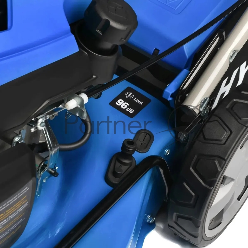 Бензиновая газонокосилка HYUNDAI L4620 {двигатель Hyundai ICV145,4-х такт, 3.8 л.с./145 см3, Ширина среза 45,7 см, Высота среза 25-75 мм, 23,5 кг }