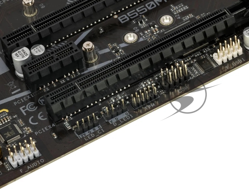 Материнская плата GIGABYTE B550M DS3H (V1.7) Soc-AM4 AMD B550 4xDDR4 mATX AC`97 8ch(7.1) GbLAN RAID+DVI+HDMI