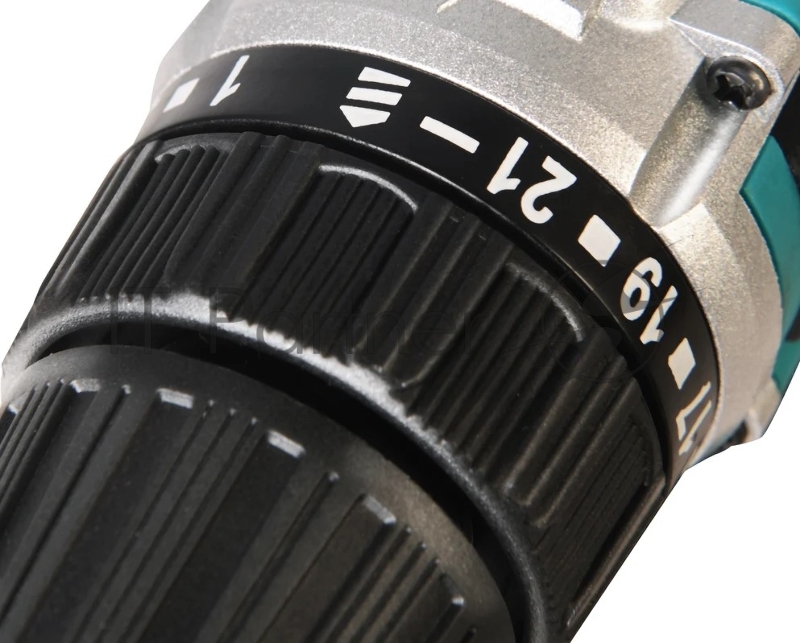 Дрель-шуруповерт Sturm! CD3618+ аккум. патрон:быстрозажимной