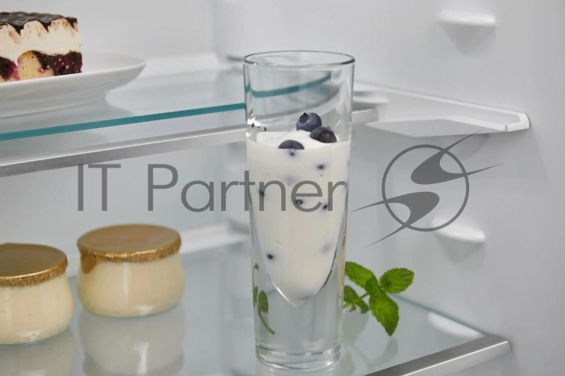 Холодильник Electrolux LNS9TE19S 2-хкамерн. белый