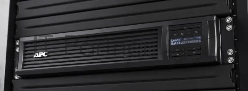 Источник бесперебойного питания APC Smart-UPS SMT1000RMI2UC 700Вт 1000ВА черный