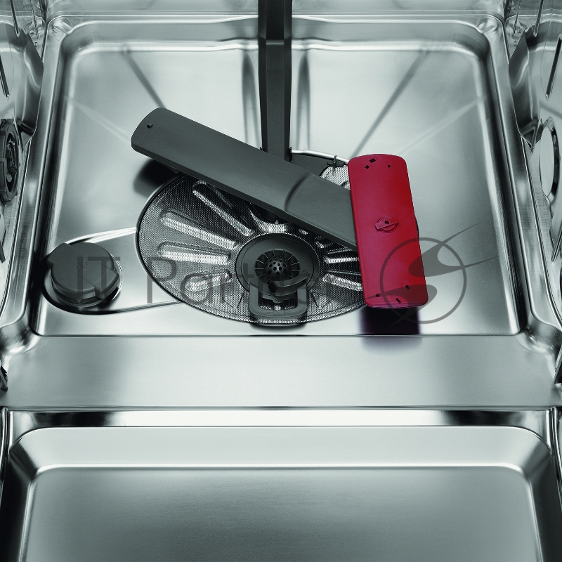 Встраиваемая узкая посудомоечная машина AEG FSE73507P ,загрузка на 10 комплектов посуды, сенсорное управление, 7 программ, 44.6x55x82 см, черный