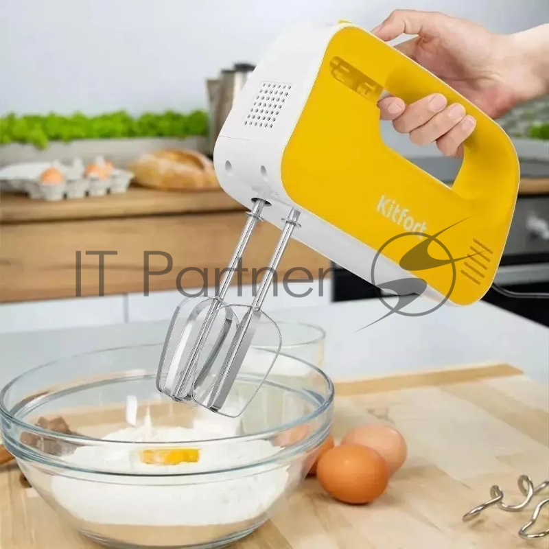 Миксер ручной Kitfort КТ-3417-1 200Вт белый/желтый