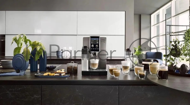 Кофемашина автоматическая Delonghi Dinamica Plus ECAM380.95.TB черный/серый, исп. кофе - зерновой/молотый, 1.8 л, 1450 Вт, 15 Бар.