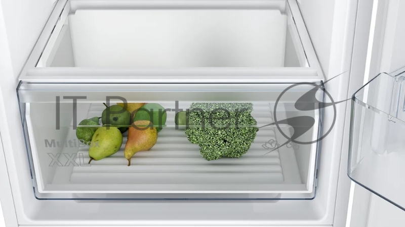 Встраиваемый холодильник с нижней морозильной камерой, Габариты (ВхШхГ) - 177,2х54,1х54,8 см, плоские шарниры, объём 265 (182+83) л, LowFrost