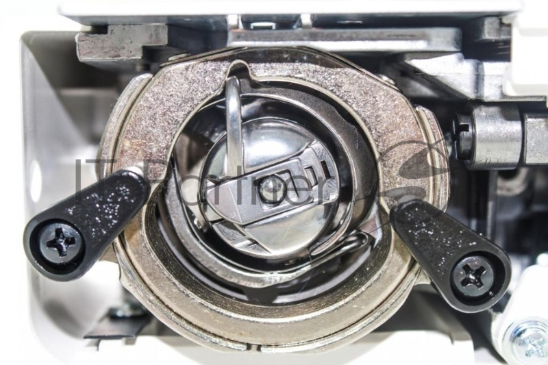 Швейная машина LEGEND by Janome LE-30