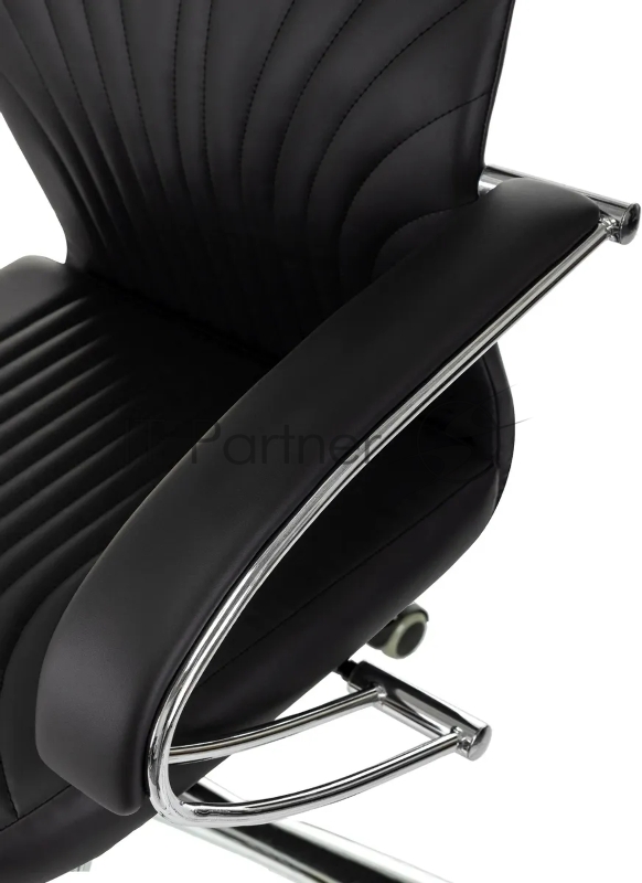 Кресло руководителя Бюрократ CH-610SL черный эко.кожа крестов. металл хром пластик черный