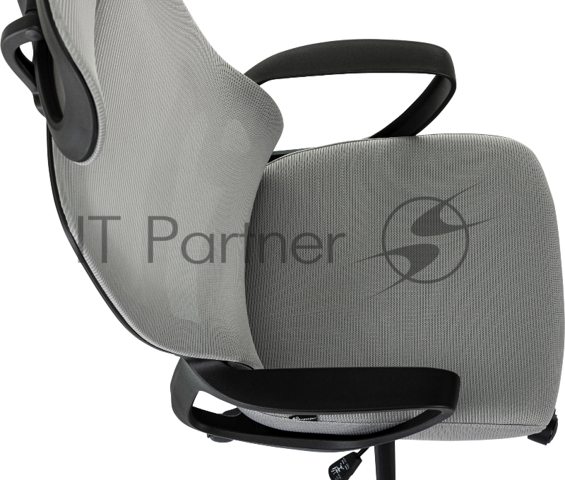 Кресло руководителя Бюрократ Wise серый сетка/ткань с подголов. крестов. пластик