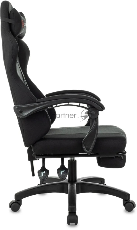 Кресло игровое Zombie Weaver черный