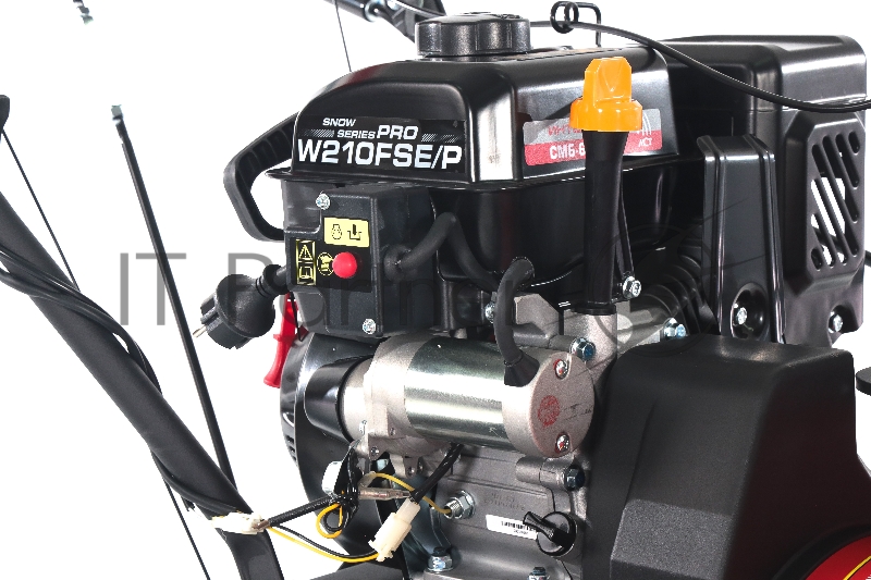 Снегоуборщик Интерскол СМБ-61/7ЭФ, 5.2кВт, 7л.с.