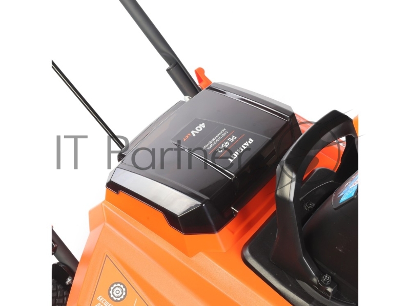 Снегоуборщик аккумуляторный PATRIOT PE 4542 LCT 40V + 2 АКБ 4Ah + ЗУ в комплекте