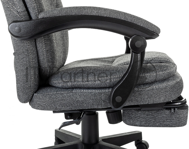 Кресло руководителя Бюрократ CH-868MSG-BF серый 3C1 крестов. пластик подст.для ног пластик черный