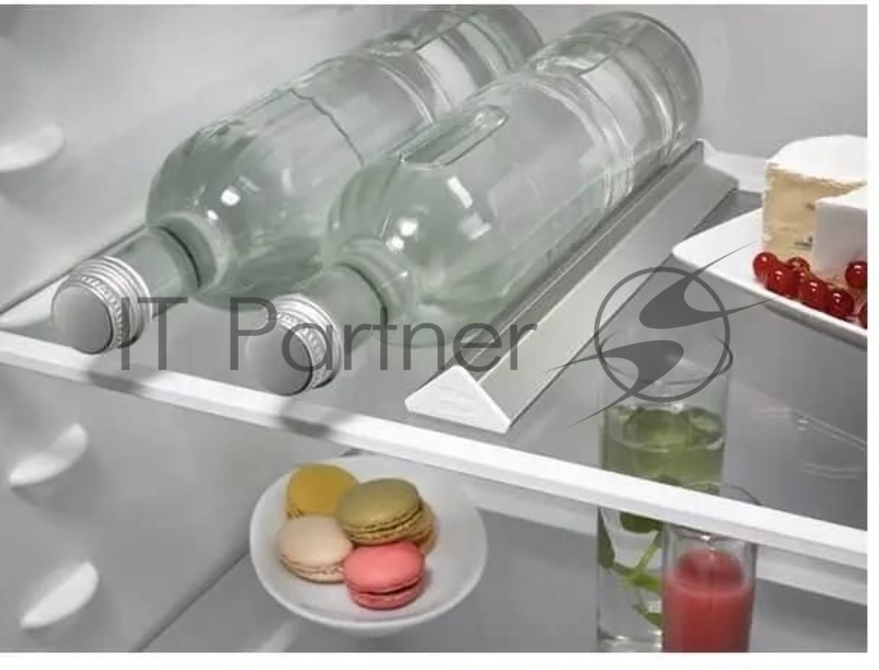 Холодильник AEG TSC7G181ES белый 2-хкамерн. 194/62 л., морозилка снизу, No Frost