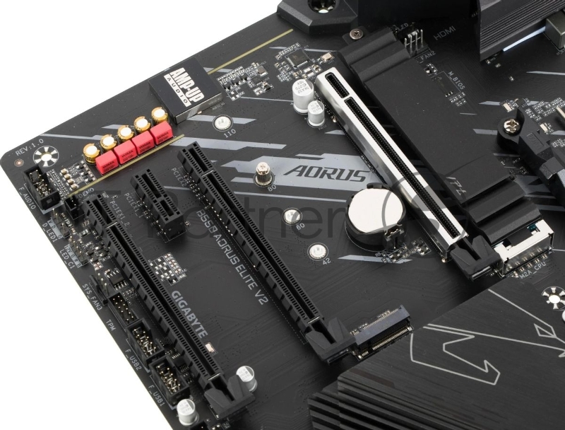 Материнская плата Gigabyte B550 AORUS ELITE V2, Socket AM4, AMD B550, 4xDDR4-3200, HDMI+DP, 3xPCI-Ex16, 1xPCI-Ex1, 4xSATA3(RAID 0/1/10), 2xM.2, 8 Ch Audio, 2,5GLan, (2+4)xUSB2.0, (6+2)xUSB3.2, ATX, RTL {8} (809898)