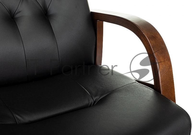 Кресло Бюрократ T-9928WALNUT-CF черный, кожа на ножках/дерево