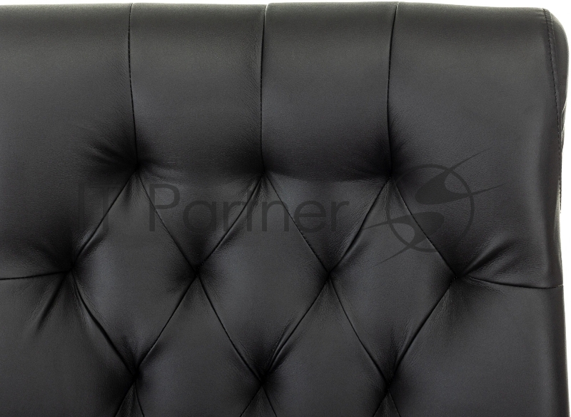 Кресло Бюрократ T-9928WALNUT-CF черный, кожа на ножках/дерево