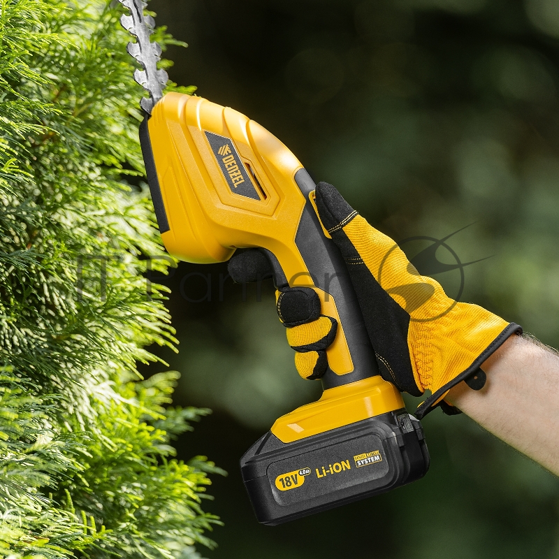 Ножницы-кусторез аккумуляторные CGS-100-0, 18В Li-Ion Denzel