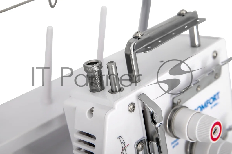 Оверлок Comfort 142M