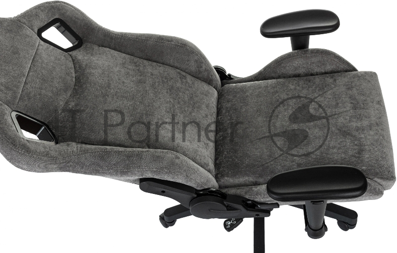 Кресло игровое Zombie Ghost Fabric серый Light-19 крестов. пластик