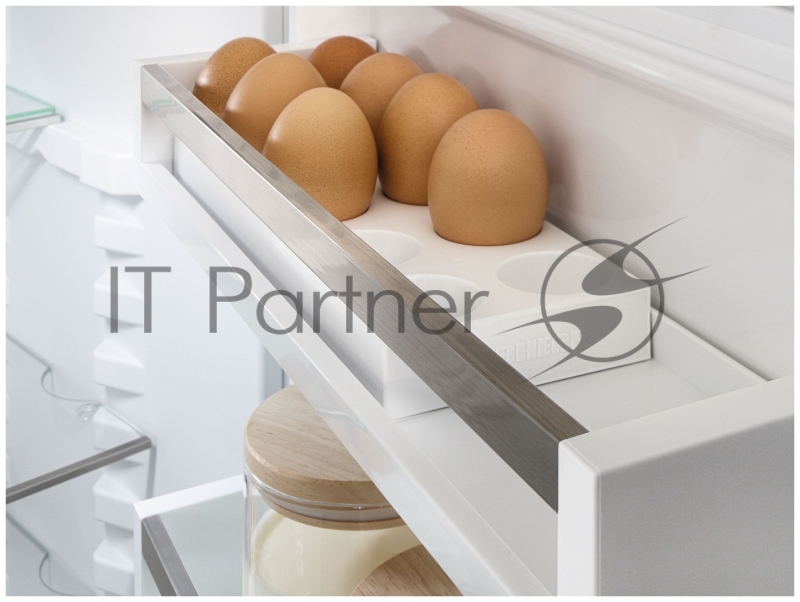 Холодильники Liebherr Pure, EasyFresh, МК NoFrost, 3 контейнера МК, в. 201,5 см, ш. 60 см, класс ЭЭ A++, внутренние ручки, двери из нерж. стали