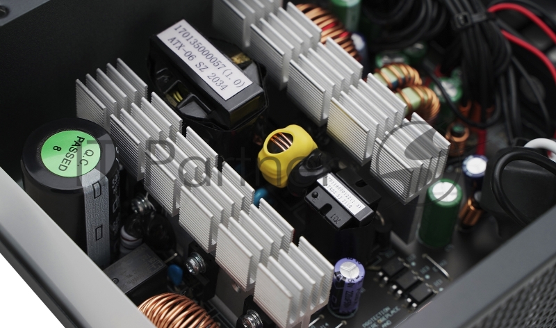 Блок питания Deepcool / GAMERSTORM PF750 R-PF750D-HA1B-CN, 750W, ATX2.4 80PLUS , APFC, 20+4 pin, 4+4pin, 6xSata, 2xPCI-E (6+2pin), FAN 12CM, Кабель питания CN, Черный