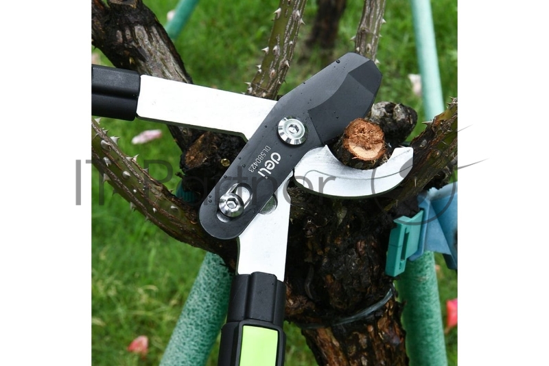 Сучкорез садовый телескопический усиленный облегченный Deli DL580423 630-870мм, макс. диаметр резки 25мм, сталь SK5, тефлоновое покрытие, прорезиненные рукоятки