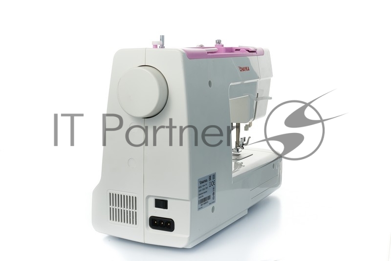 Швейная машина ЧАЙКА 740