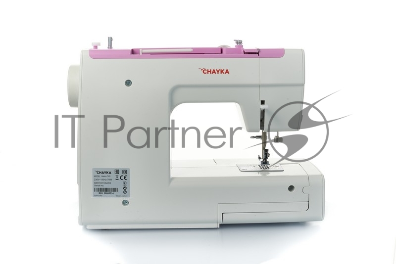Швейная машина ЧАЙКА 740