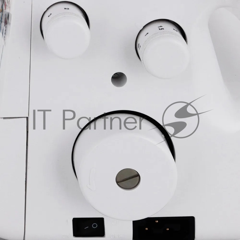 Швейная машинка Comfort 150 (оверлок)