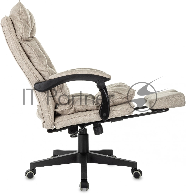 Кресло руководителя Бюрократ CH-820MSG-F бежевый 38-402 крестов. пластик подст.для ног