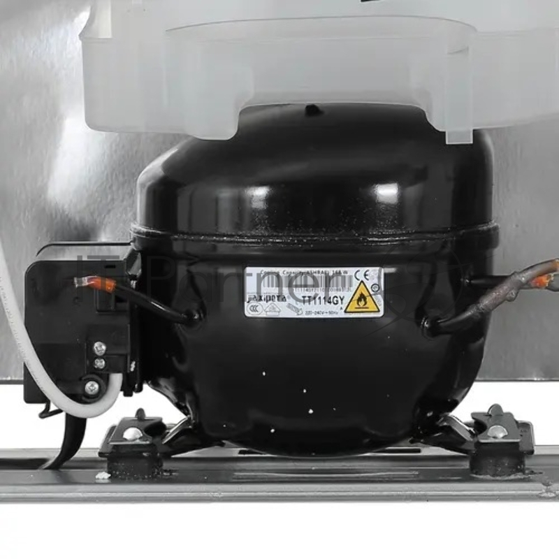 Холодильник Indesit ITS 5200 XB, нержавеющая сталь двухкамерный 247/78л морозилка снизу, No Frost