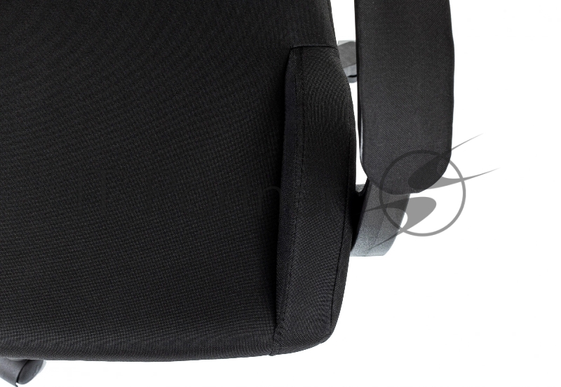 Кресло игровое Zombie 2 черный Neo Black крестов. пластик