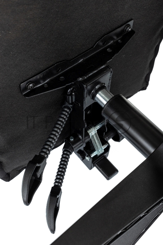 Кресло игровое Zombie 2 черный Neo Black крестов. пластик