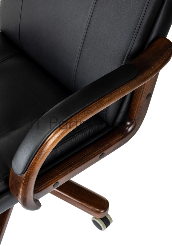 Кресло руководителя Бюрократ T-9933Walnut черный эко.кожа крестов. металл/дерево