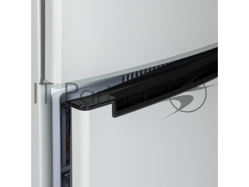 Холодильник Бирюса M551 металлик, двухкамерный 180/60л морозилка снизу, автоматическое оттаивание