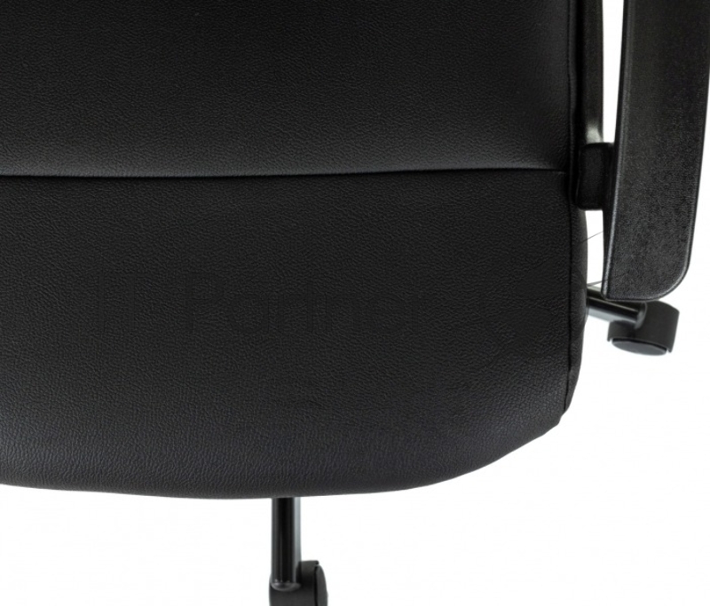 Кресло Бюрократ Triest черный эко.кожа крестов. металл черный