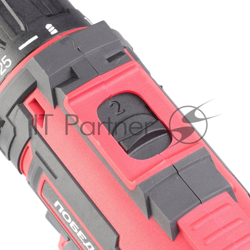 Дрель-шуруповерт аккумуляторная ПОБЕДА ДА-12П/2 Ли, 1 АКБ, 12В, 2,0 Ач, 25Нм, 2 скорости, кейс, комплект свёрел и бит