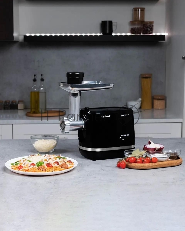 Мясорубка Timberk T-MG45M03 черный