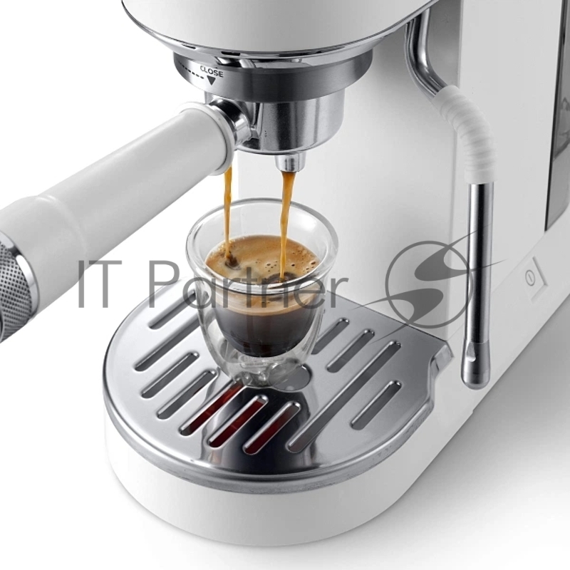 Кофеварка рожковая Delonghi EC890.WI