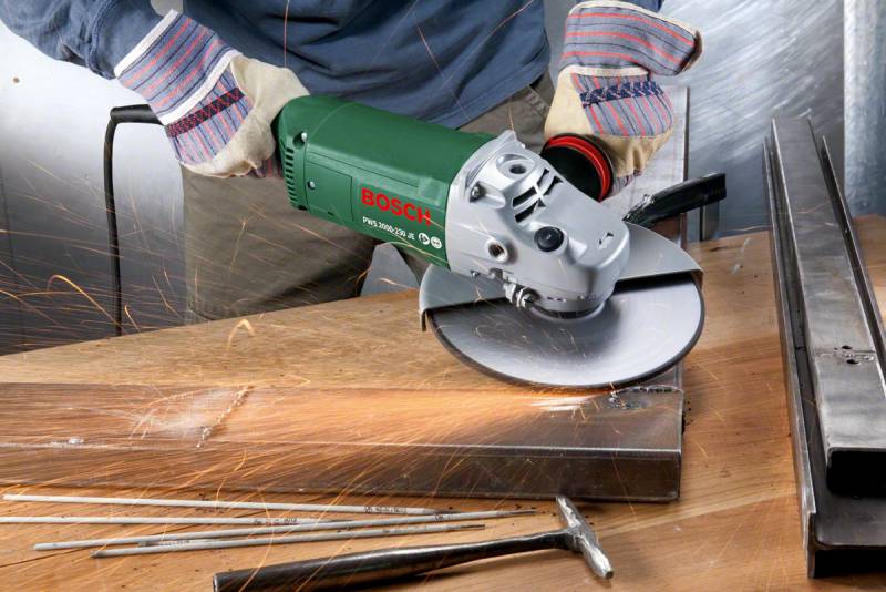 Углошлифовальная машина Bosch PWS 2000-230 JE 2000Вт 6500об/мин рез.шпин.:M14 d=230мм