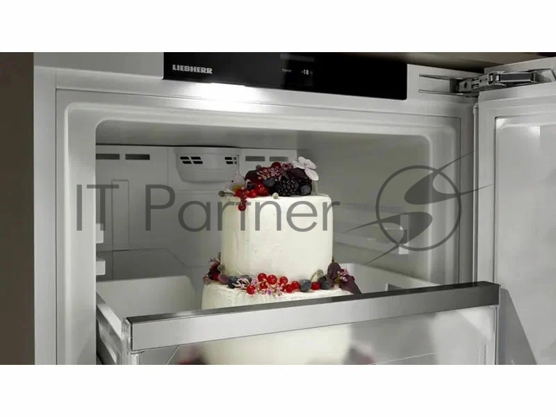 Встраиваемая морозильная камера Liebherr Pure, высота 82-88 см, door-on-door, SmartFrost, сенсорная электроника за дверью.