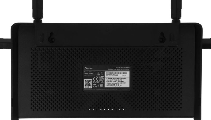 Двухдиапазонный беспроводной маршрутизатор Wi-Fi TP-Link Archer BE230, BE3600, 2.4/5ГГц, 4 LAN, черный